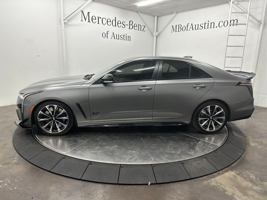 Used 2025 Gray Cadillac V-Series image 4