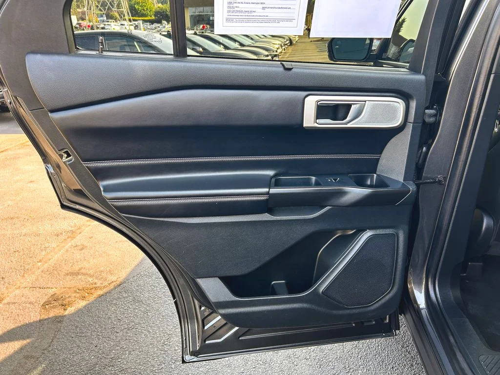 Used 2020 Magnetic Metallic Ford ST image 15