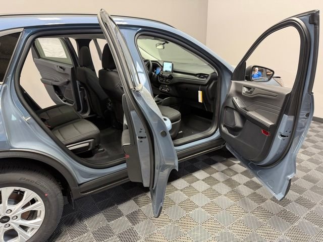 New 2026 Vapor Blue Metallic Ford Active® image 24