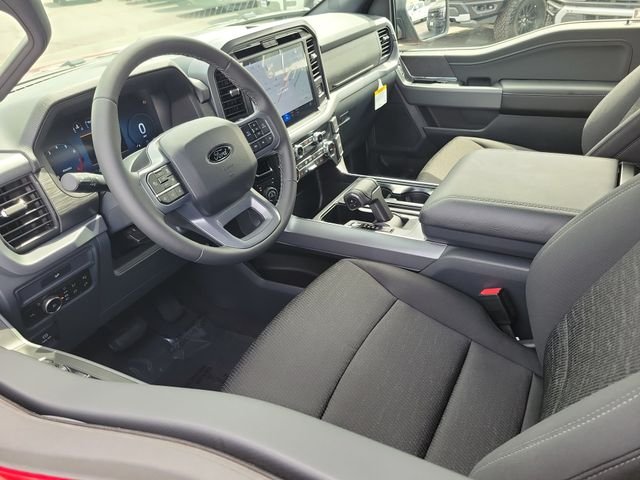New 2026 Ruby Red Metallic Tinted Clearcoat Ford XLT image 3