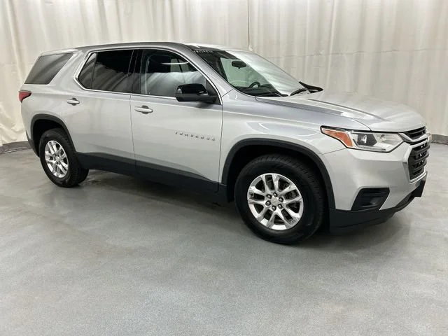 2021 Chevrolet Traverse AWD LS's photo
