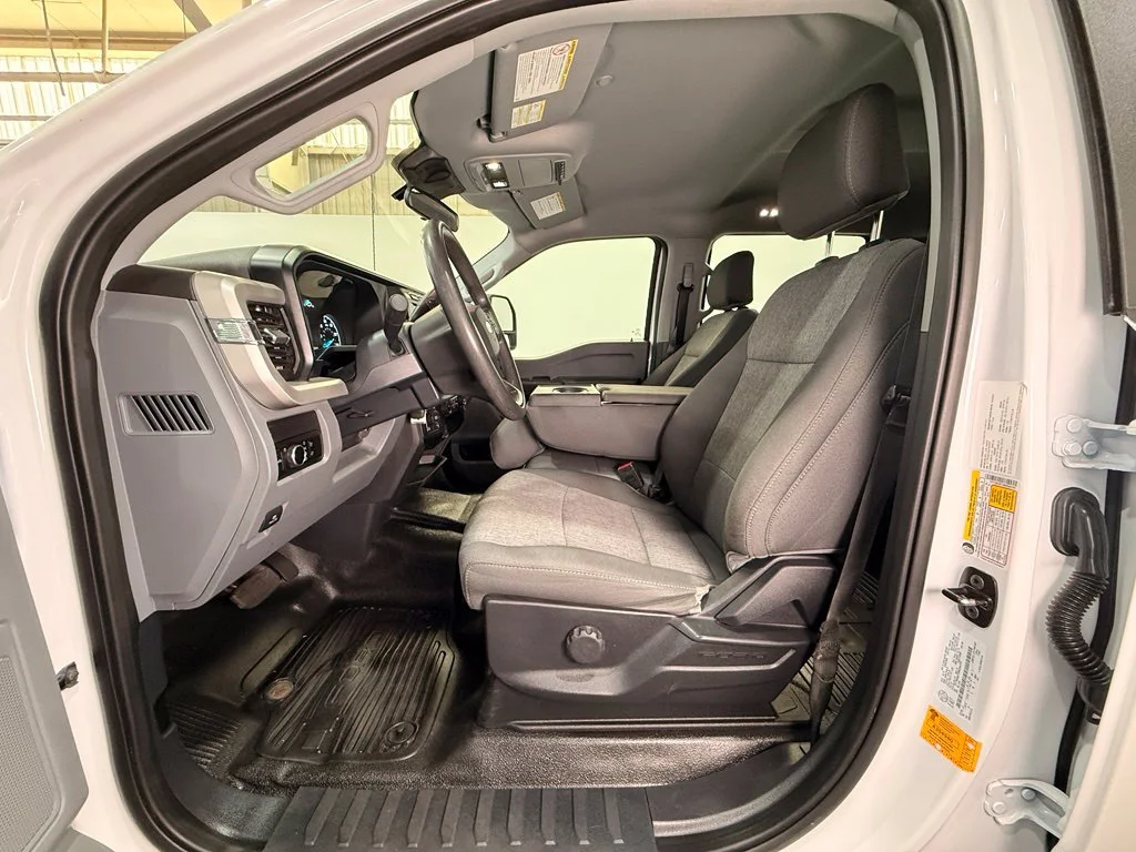 Used 2024 White Ford XL image 15
