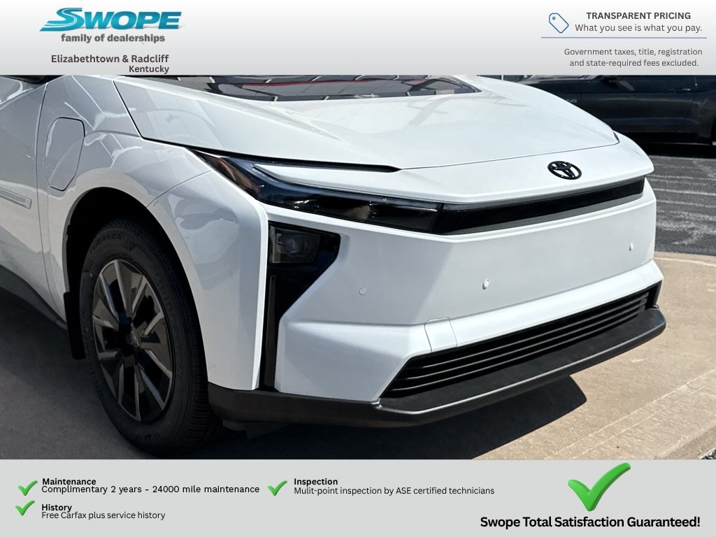 New 2026 Wind Chill Pearl Toyota XLE Plus image 9