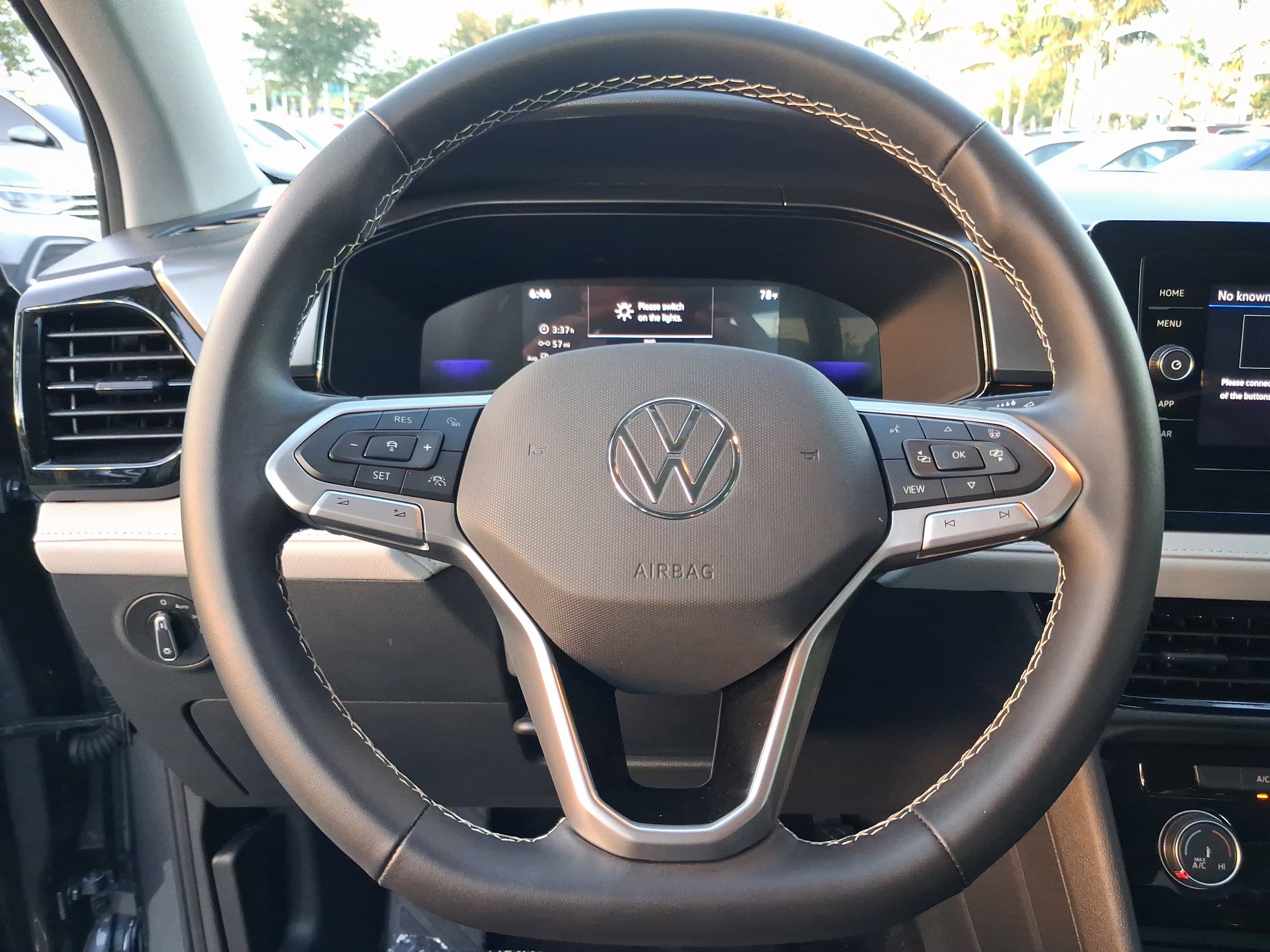 2025 Volkswagen Taos S - Photo 17