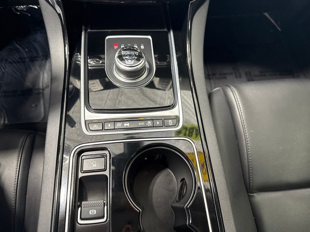 Used 2017 Blue Jaguar 25t image 17