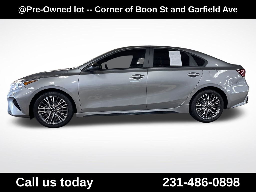 Used 2022 Gray Kia GT-Line image 2
