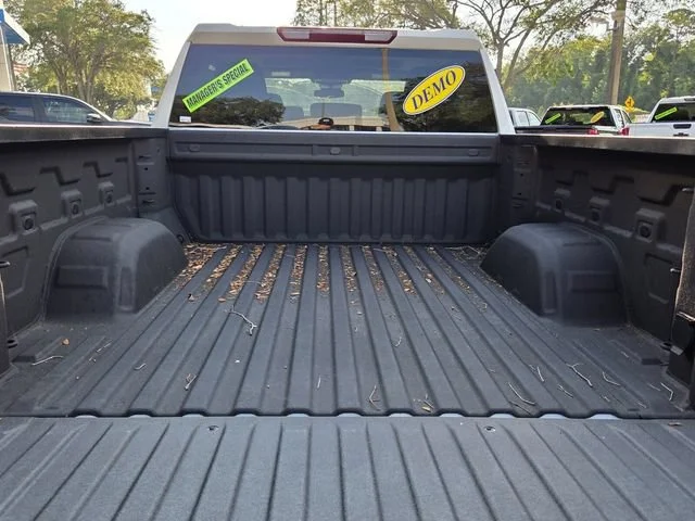 2025 Chevrolet Silverado 1500 Custom - Photo 20