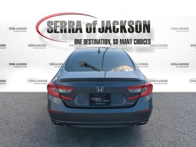 Used 2020 Modern Steel Metallic Honda Sport image 7