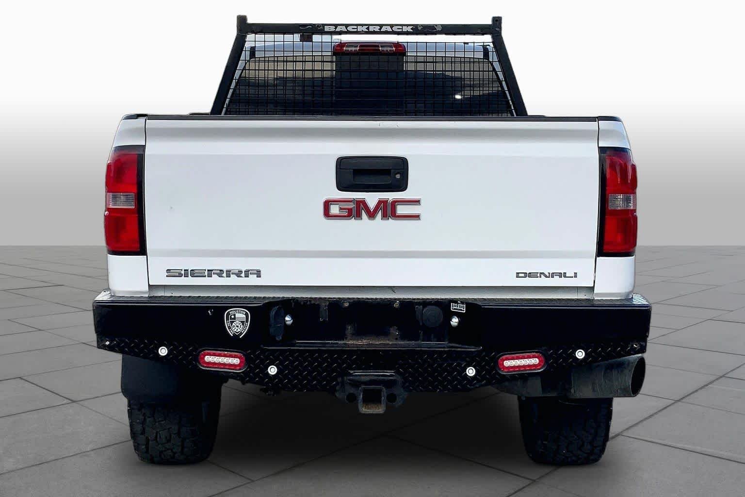 Used 2015 Summit White GMC Denali image 4