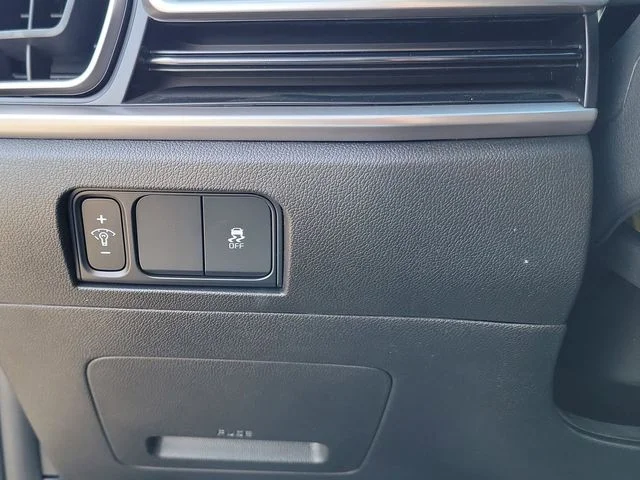 New 2026 Ebony Black Kia LX image 10