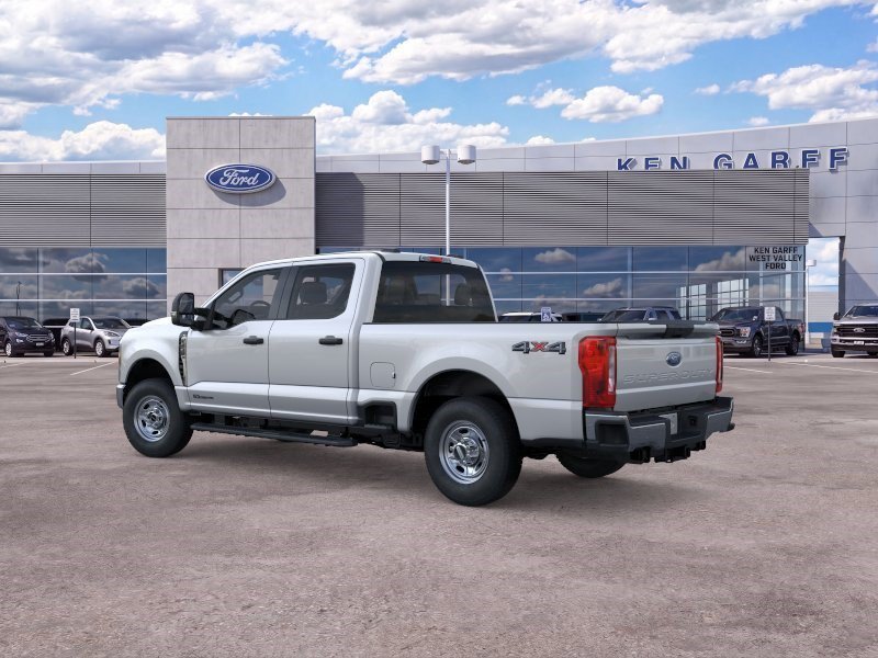 New 2026 Agate Black Metallic Ford XL image 4