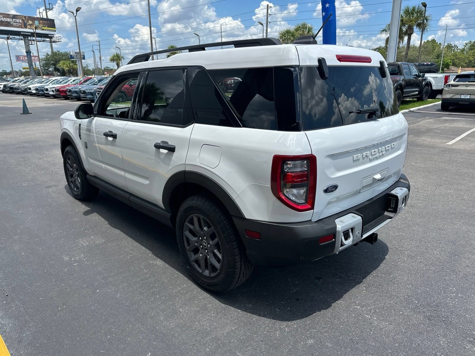 Used 2025 Oxford White Ford Big Bend image 6