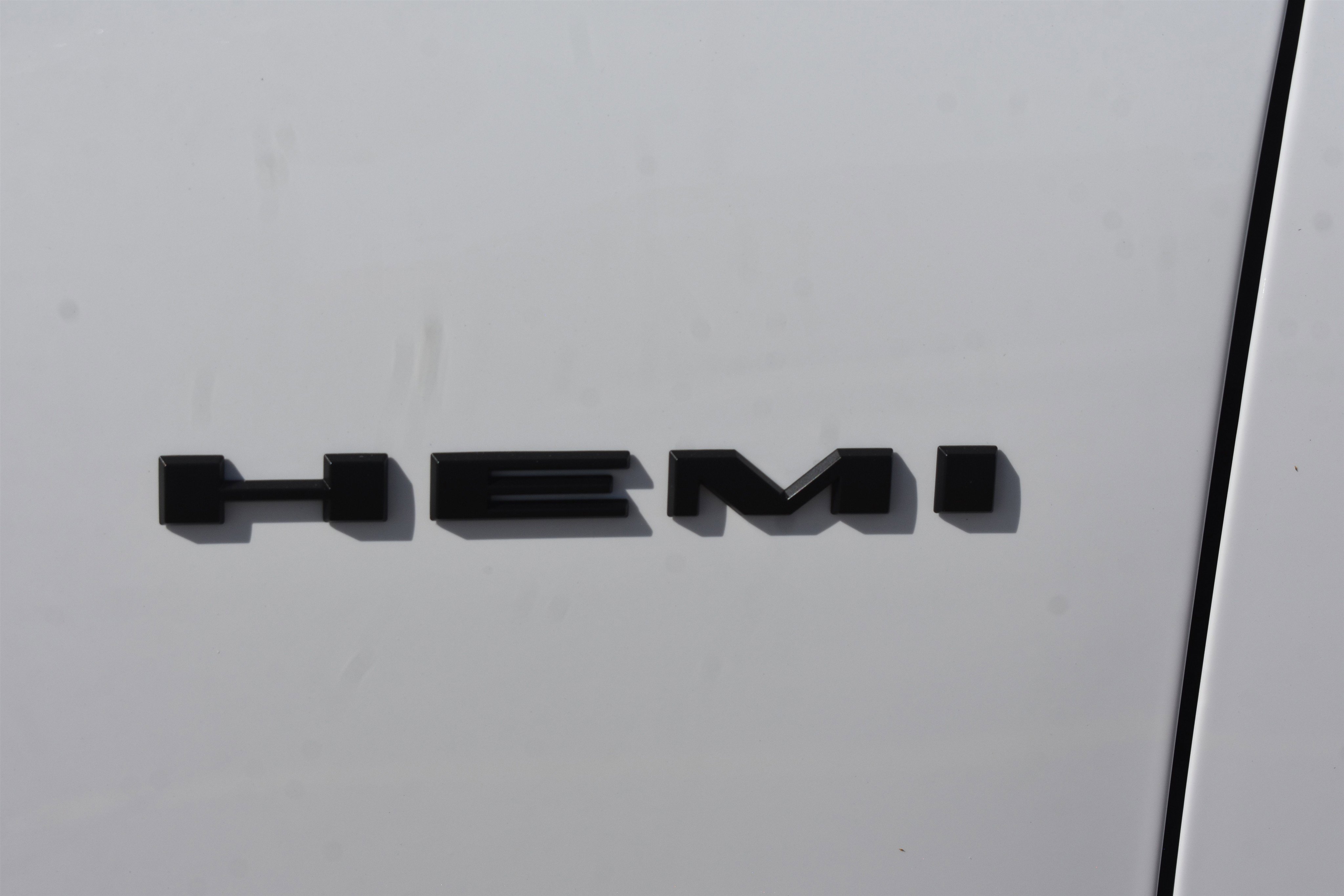 New 2026 White Knuckle Clear-Coat Exterior Paint Dodge GT Plus HEMI V8 image 12