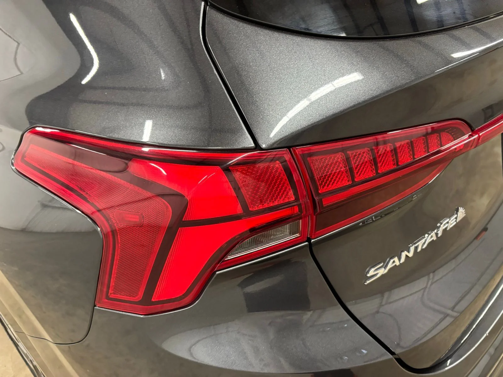 Used 2023 Gray Hyundai Calligraphy image 7