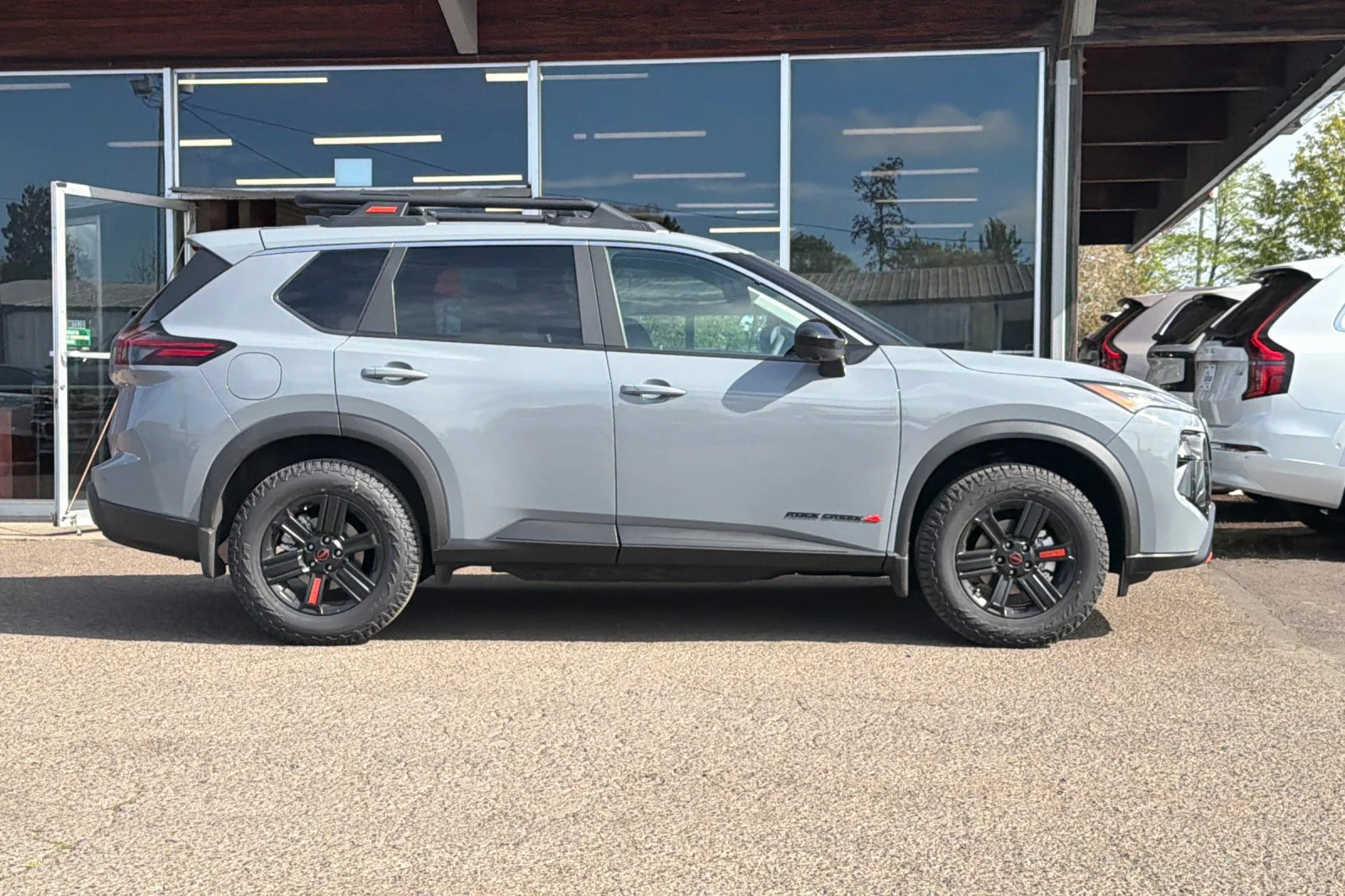 Used 2026 Boulder Gray Pearl Nissan Rock Creek image 3