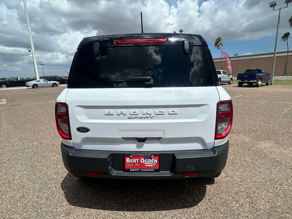Used 2021 White Ford Outer Banks image 5