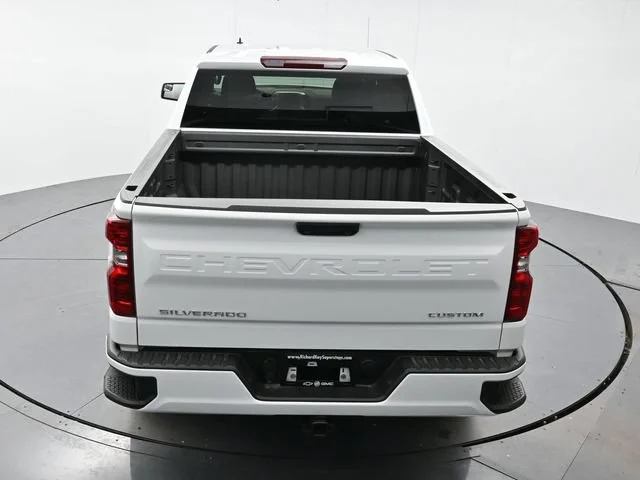 Used 2026 Summit White Chevrolet Custom image 34