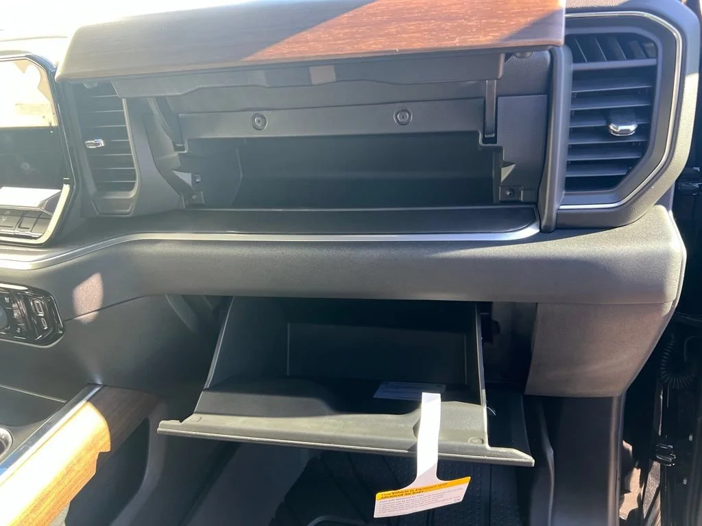 2026 Chevrolet Silverado 1500 High Country - Photo 30