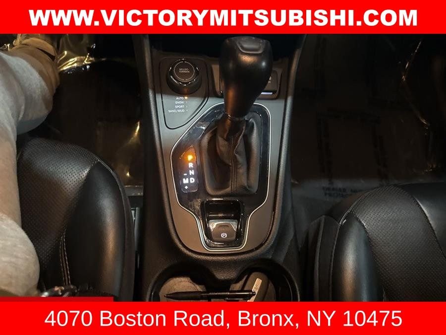 2023 Jeep Cherokee Altitude Lux - Photo 44