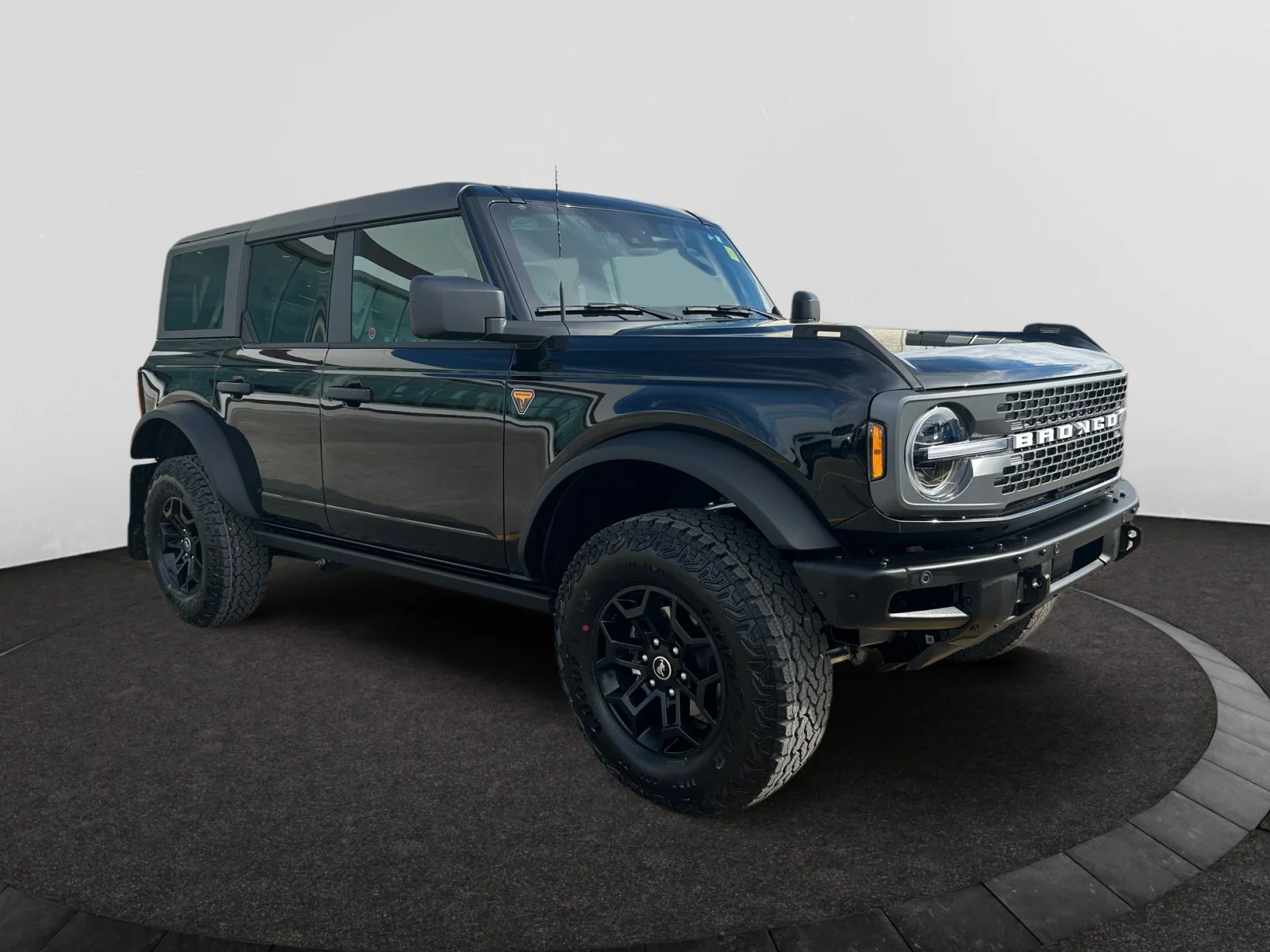 New 2026 Shadow Black Ford Badlands image 7