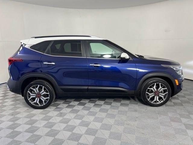 Used 2023 Blue Kia SX image 8