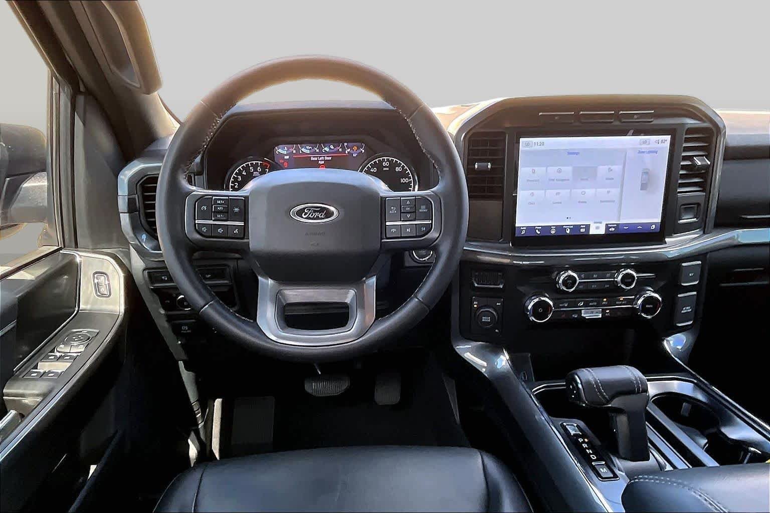 Used 2023 Oxford White Ford XLT image 6