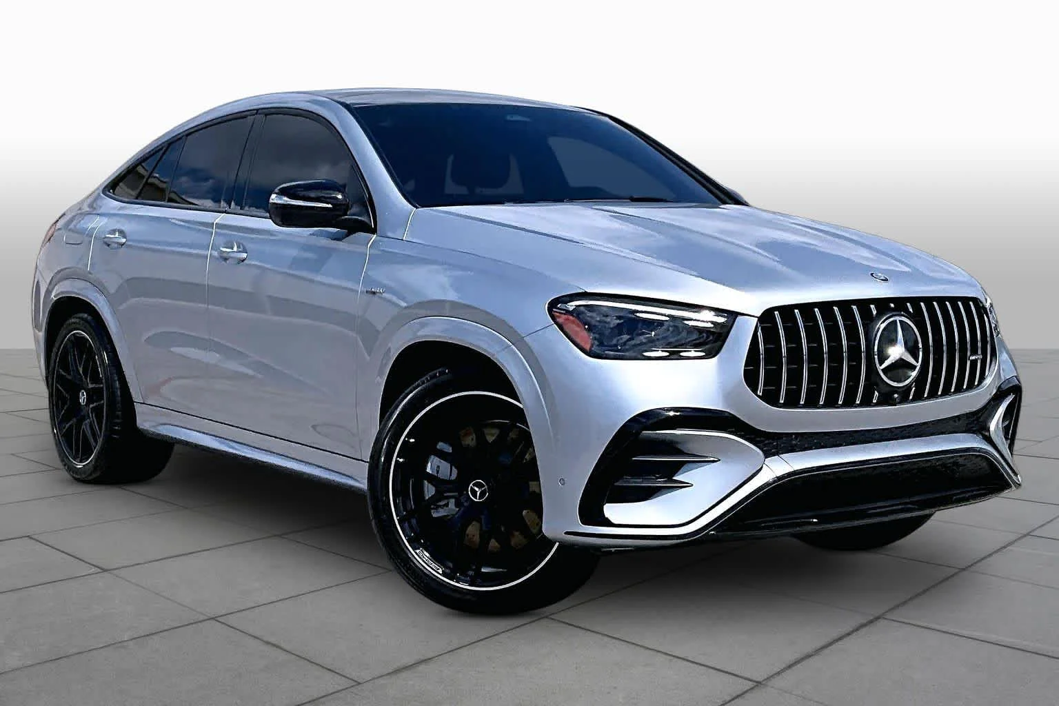 Used 2025 Cirrus Silver Metallic Mercedes-Benz AMG® GLE 53 image 3