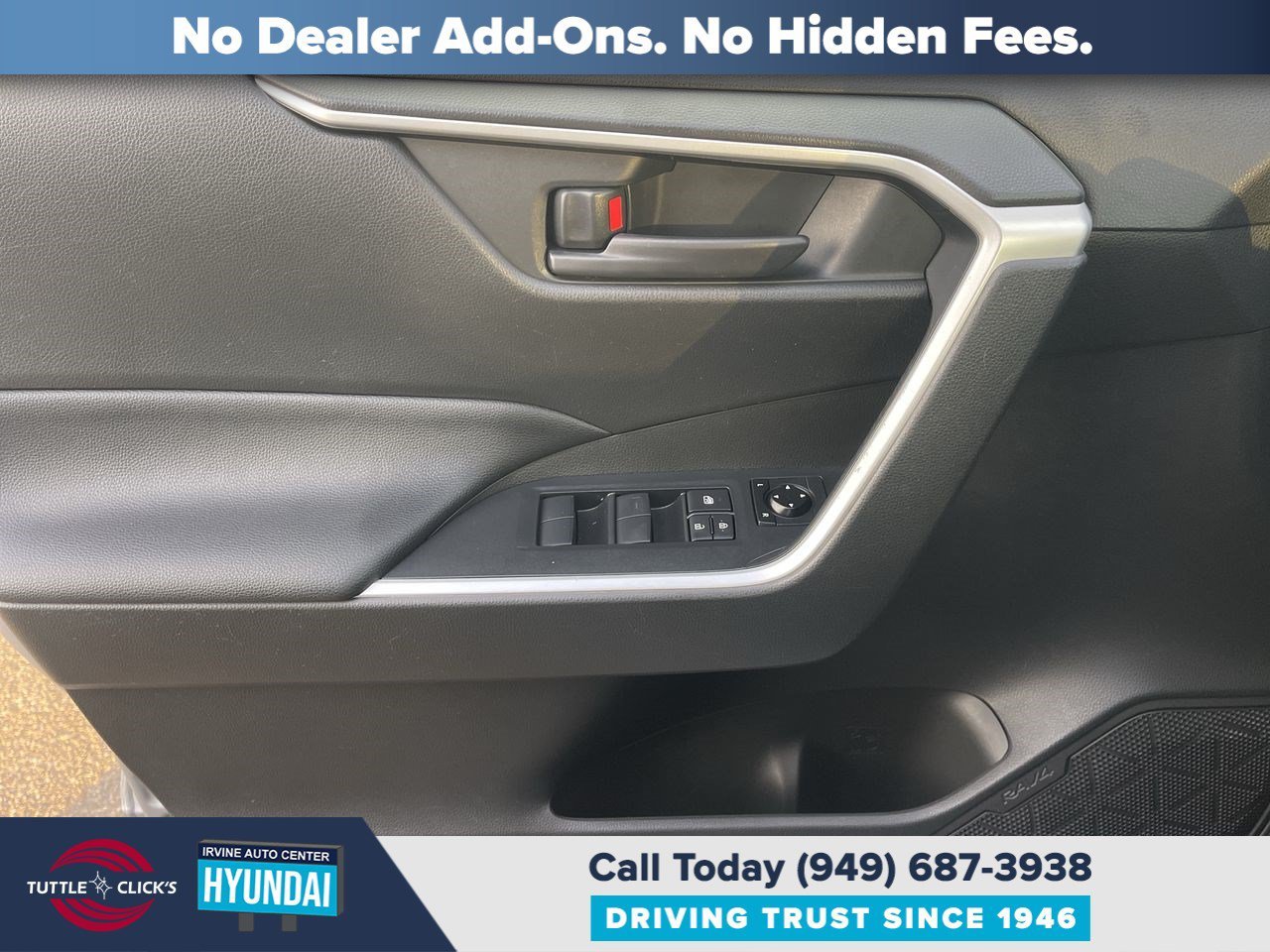 Used 2020 Silver Sky Metallic TOYOTA TRUCK LE image 24
