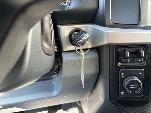 New 2026 Oxford White Ford F-250® XL image 23
