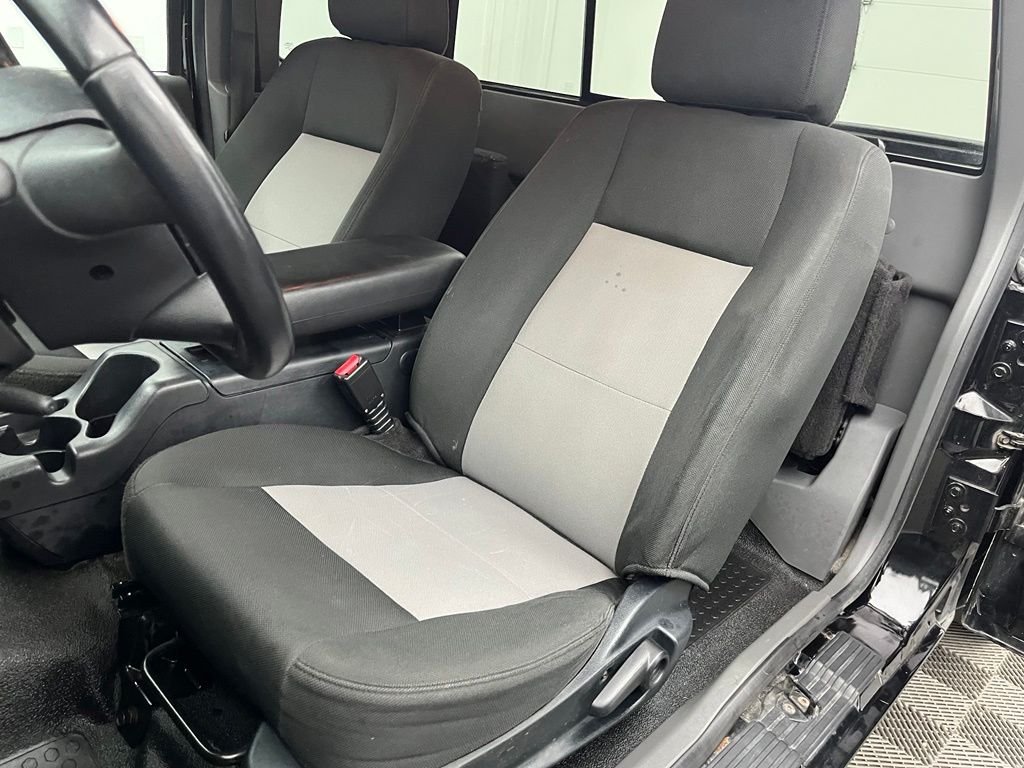 Used 2010 Black Ford XLT image 21