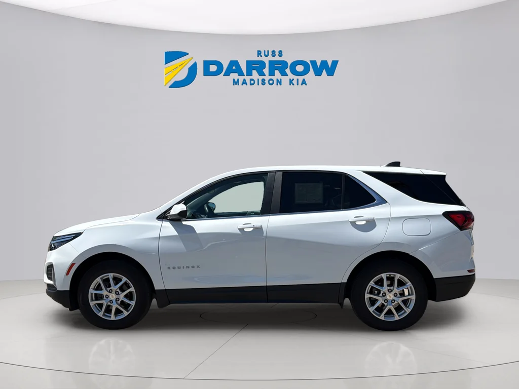 Used 2023 Summit White Chevrolet LT image 2