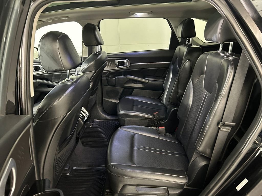 Used 2023 Black Kia SX image 19