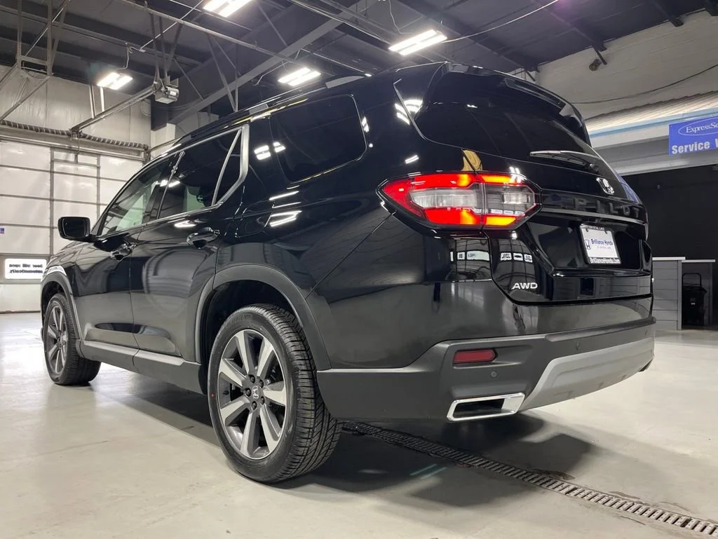 2023 Honda Pilot Elite - Photo 49