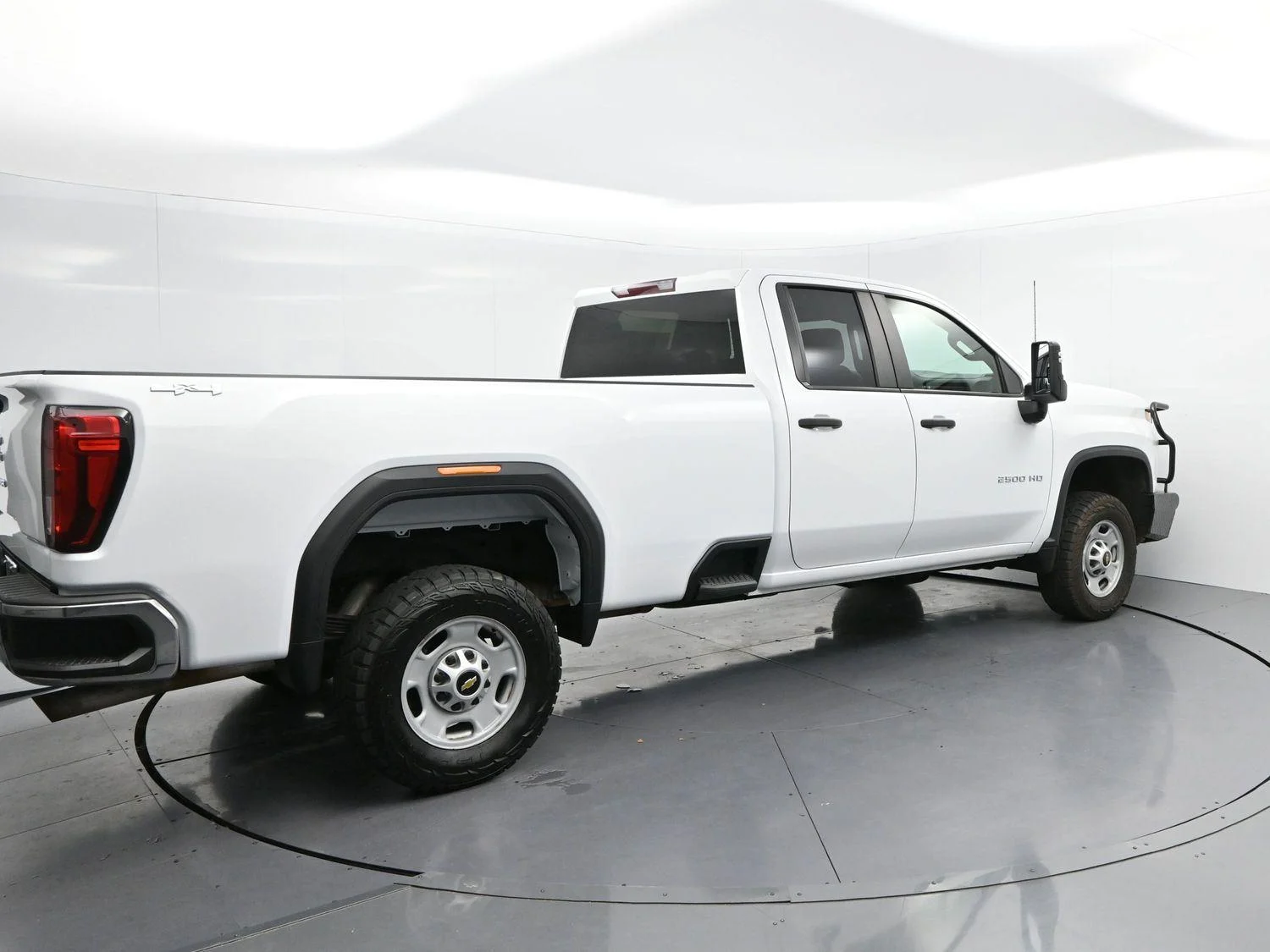 Used 2021 SUMMIT WHITE Chevrolet Work Truck image 7