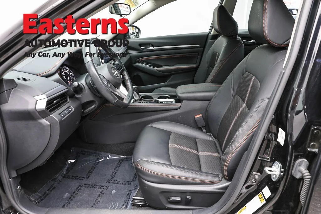 Used 2023 Black Nissan 2.5 SR image 14