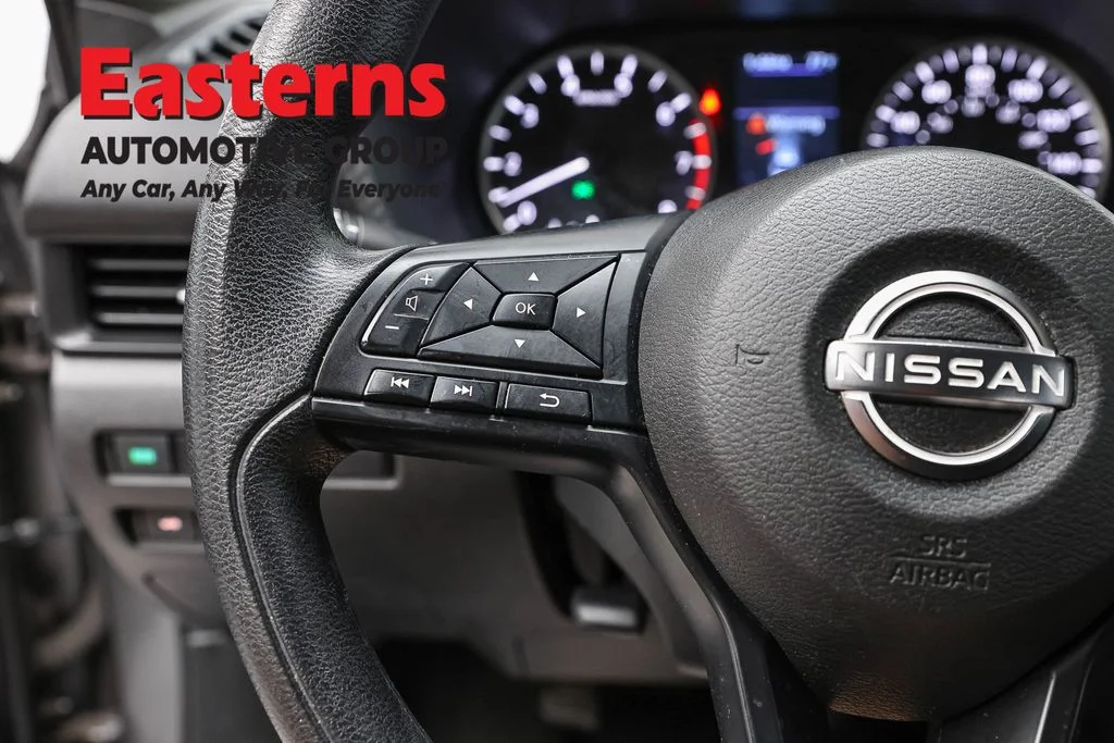 Used 2024 Gray Nissan S image 14