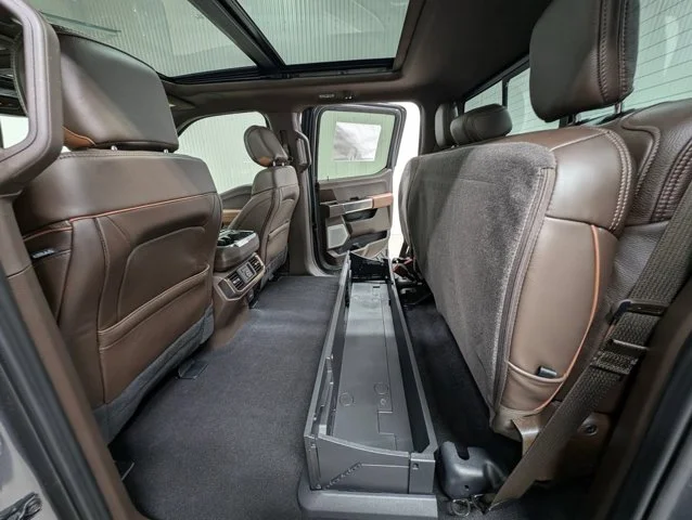 New 2026 Carbonized Gray Metallic Ford King Ranch® image 53