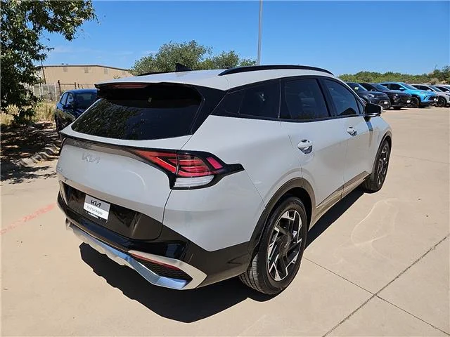 Used 2024 Gray KIA SX-Prestige Front-Wheel Drive image 4