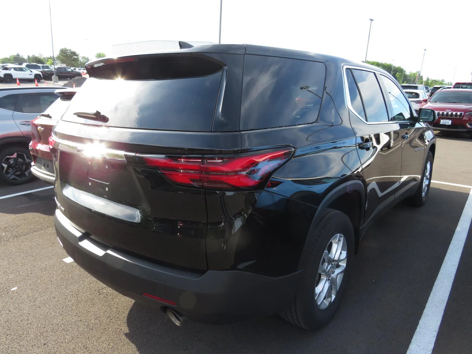 Used 2023 MOSAIC BLACK METALLIC CHEVROLET TRUCK  image 13