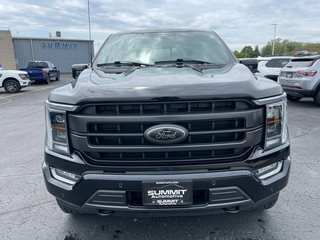 Used 2023 Black Ford Lariat image 29