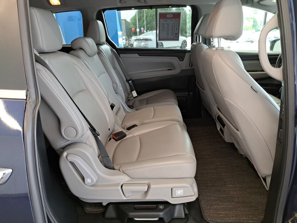 Used 2024 Blue Honda EX-L image 28