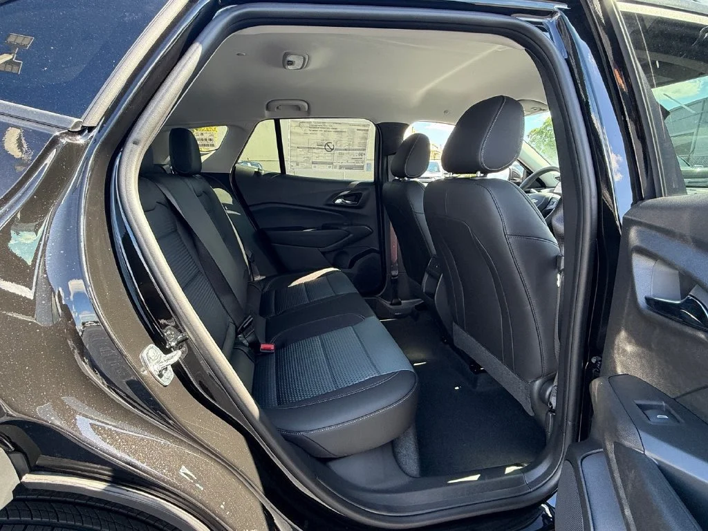 New 2026 Mosaic Black Metallic Chevrolet LT image 13