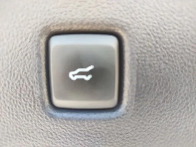 Certified Used 2025 Black Metallic Ford ST-Line Select image 21