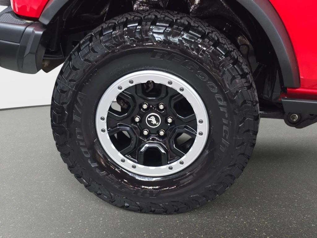 Used 2023 Race Red Ford Badlands image 33