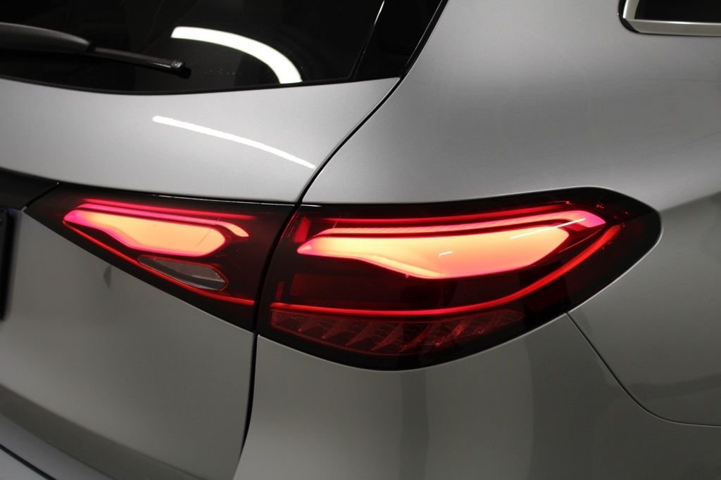 2026 Mercedes-Benz GLC Base - Photo 12