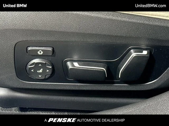 New 2026 Tanzanite Blue II Metallic BMW 430i image 4