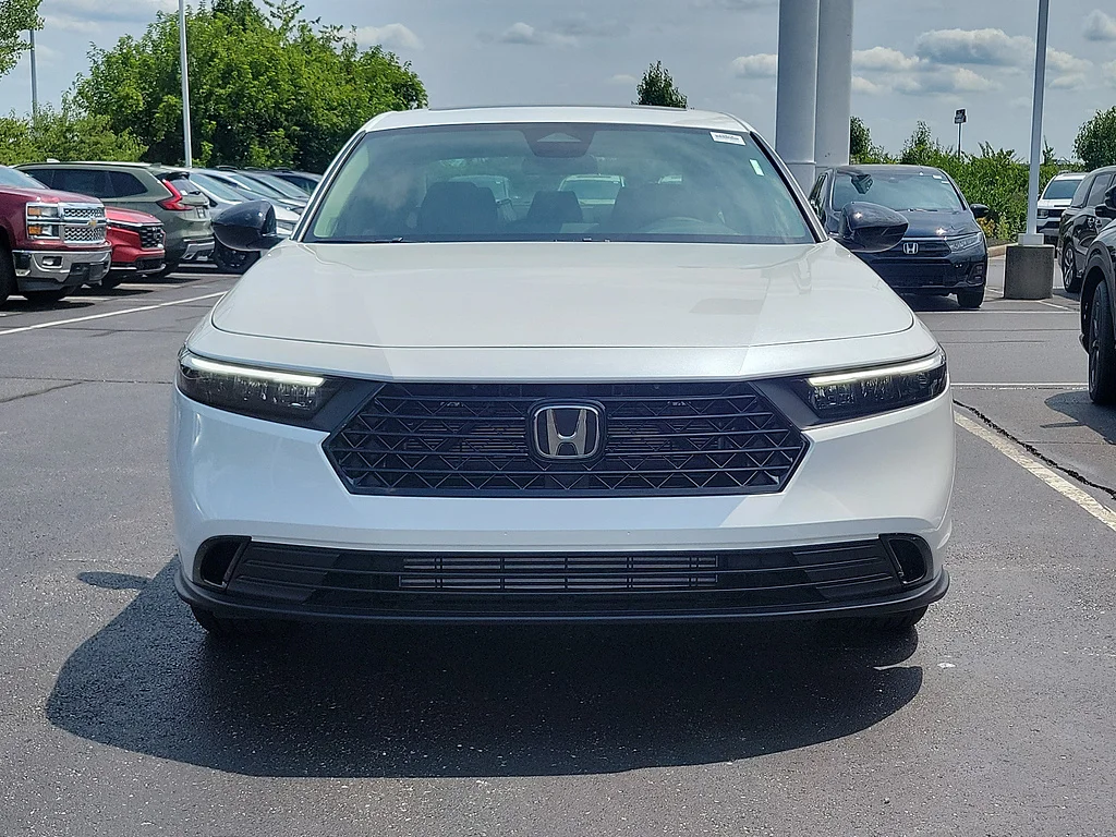 New 2026 Platinum White Pearl Honda SE image 18