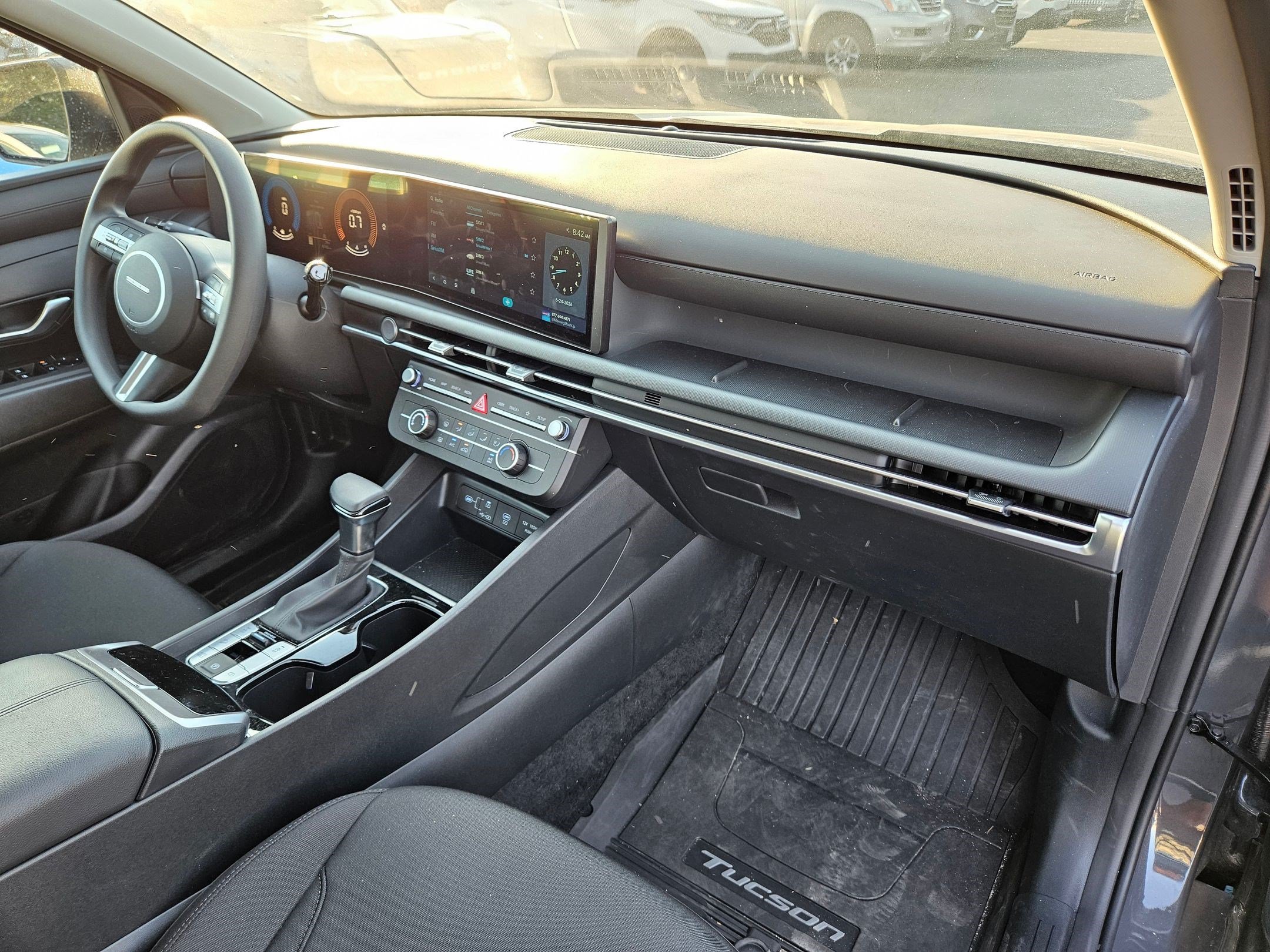 Certified Used 2025 Gray Hyundai SE image 31