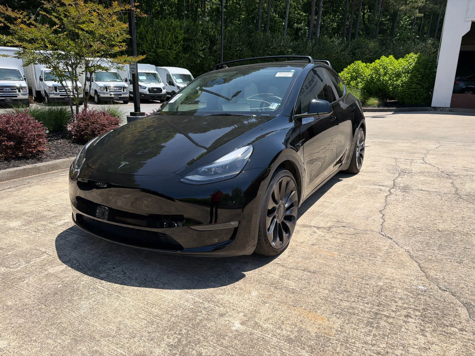 2023 Tesla Model Y Performance Dual Motor All-Wheel Drive's photo