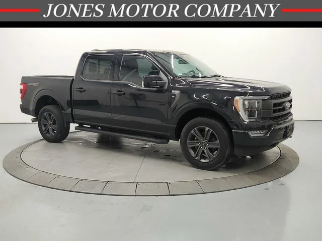 Used 2023 Black Ford Lariat image 1